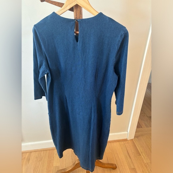 J. McLaughlin Large Denim Catalyst 3/4 Sleeve Sheath Dress - Picture 4 of 6